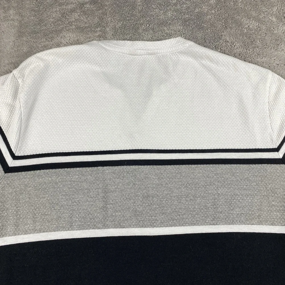 Guess Shirt‎ Small V-Neck Short Sleeve Tee Mens XL White Black - Picture 15 of 16